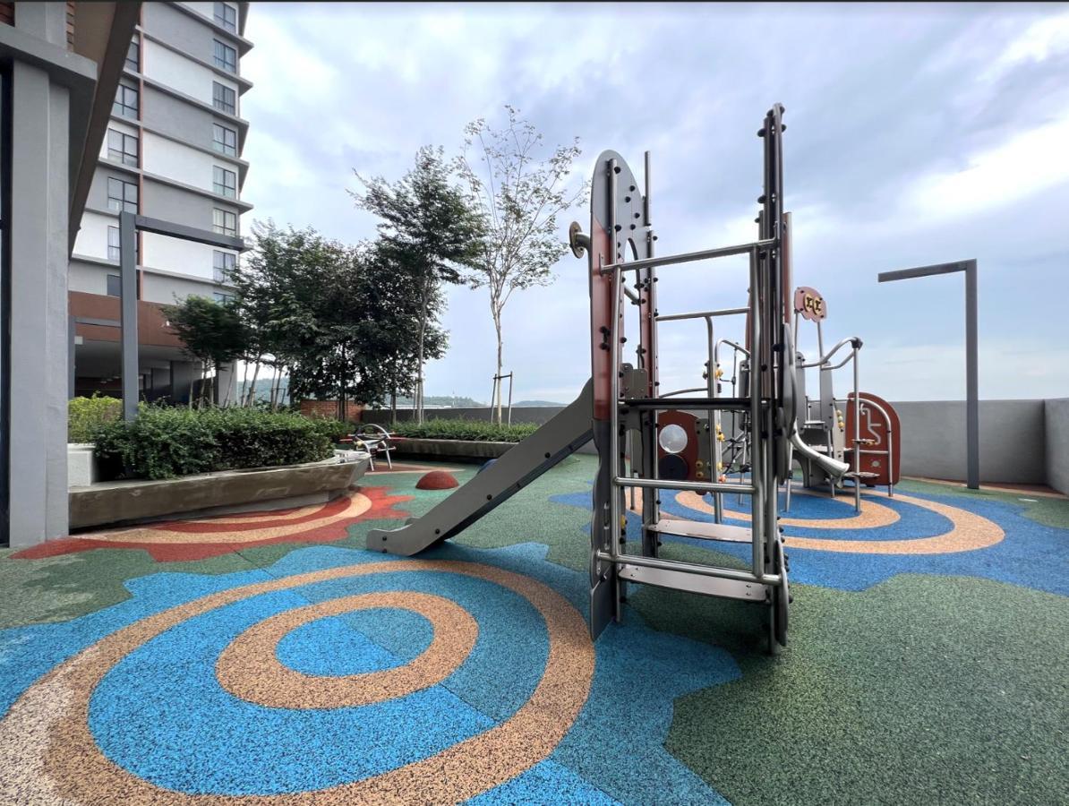 Free Parking # 2 Bed Family Bellsuite - Klia Kota Warisan Apartment Sepang