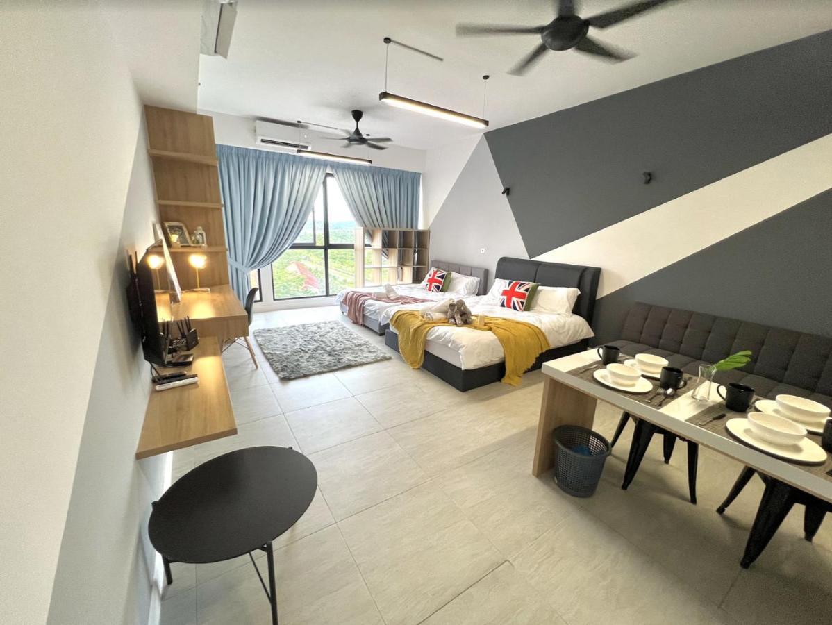 Free Parking # 2 Bed Family Bellsuite - Klia Kota Warisan * Sepang