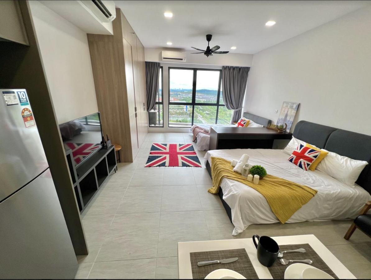Free Parking # 2 Bed Family Bellsuite - Klia Kota Warisan Sepang