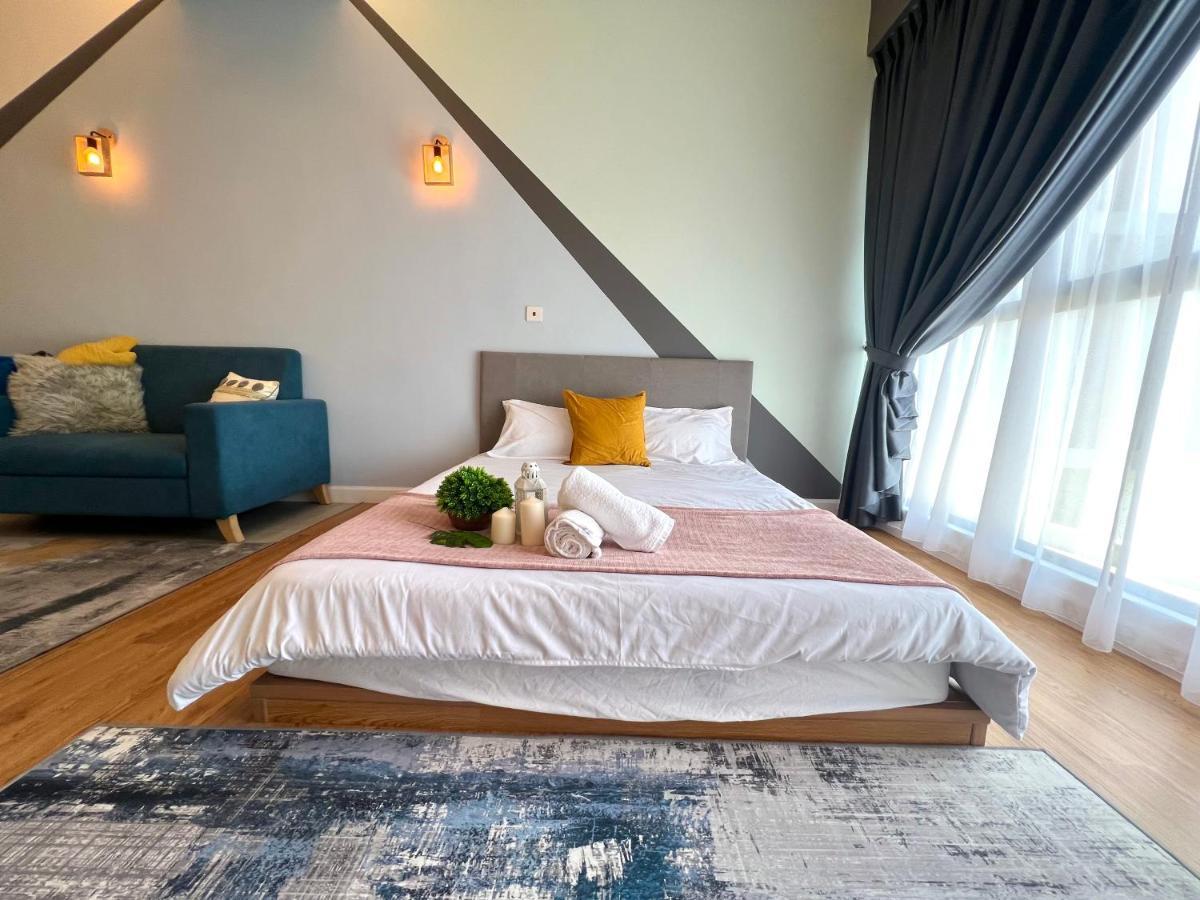 Free Parking # 2 Bed Family Bellsuite - Klia Kota Warisan