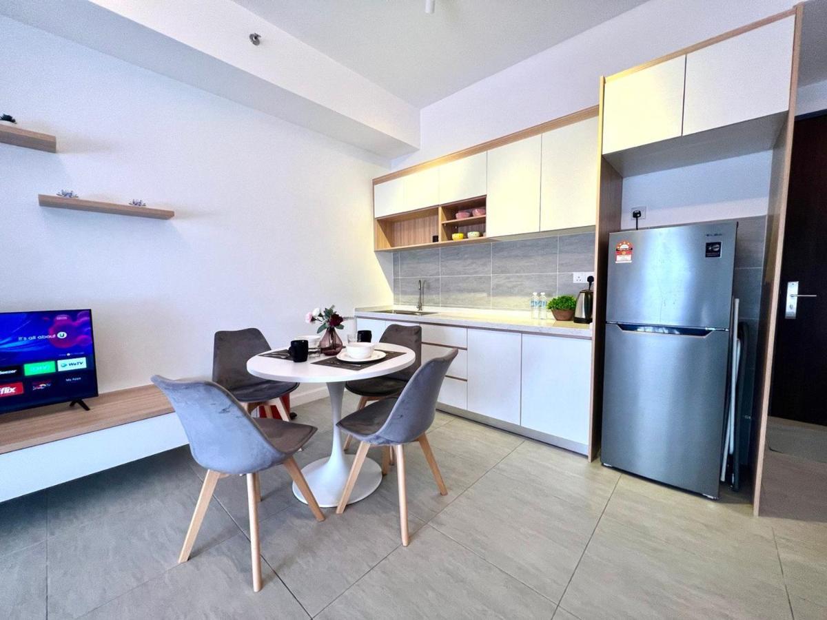 Free Parking # 2 Bed Family Bellsuite - Klia Kota Warisan Apartment Sepang