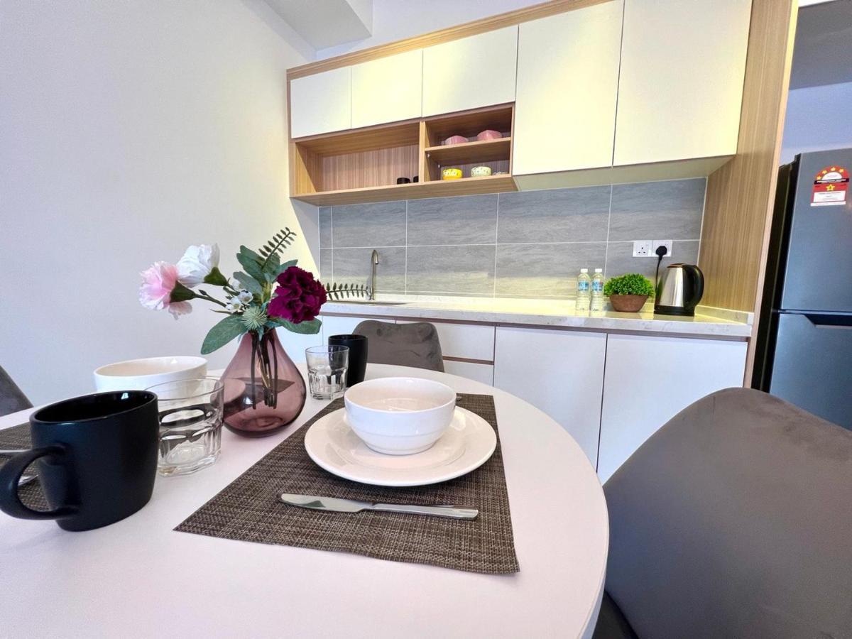 Apartment Free Parking # 2 Bed Family Bellsuite - Klia Kota Warisan