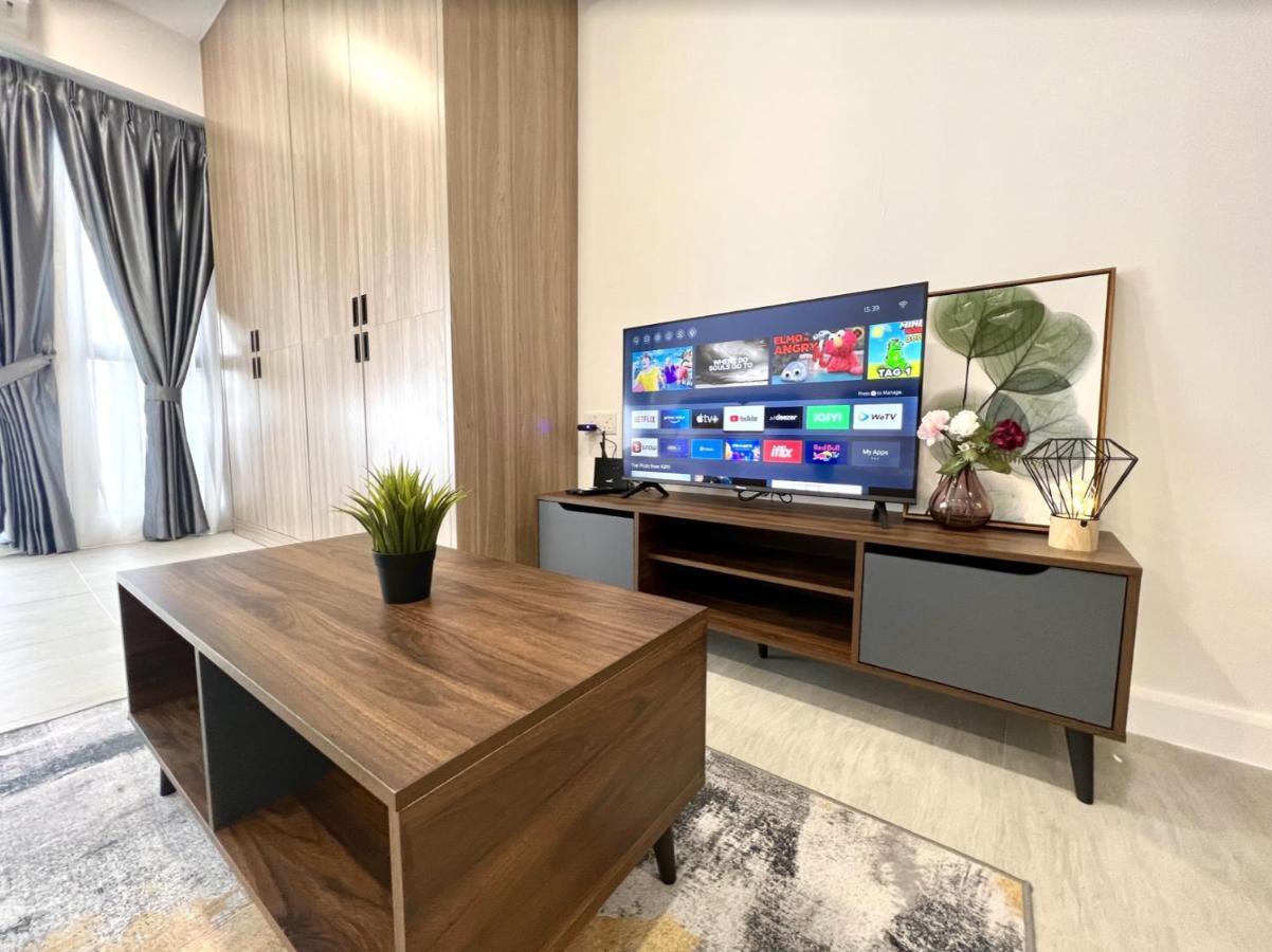 Free Parking # 2 Bed Family Bellsuite - Klia Kota Warisan