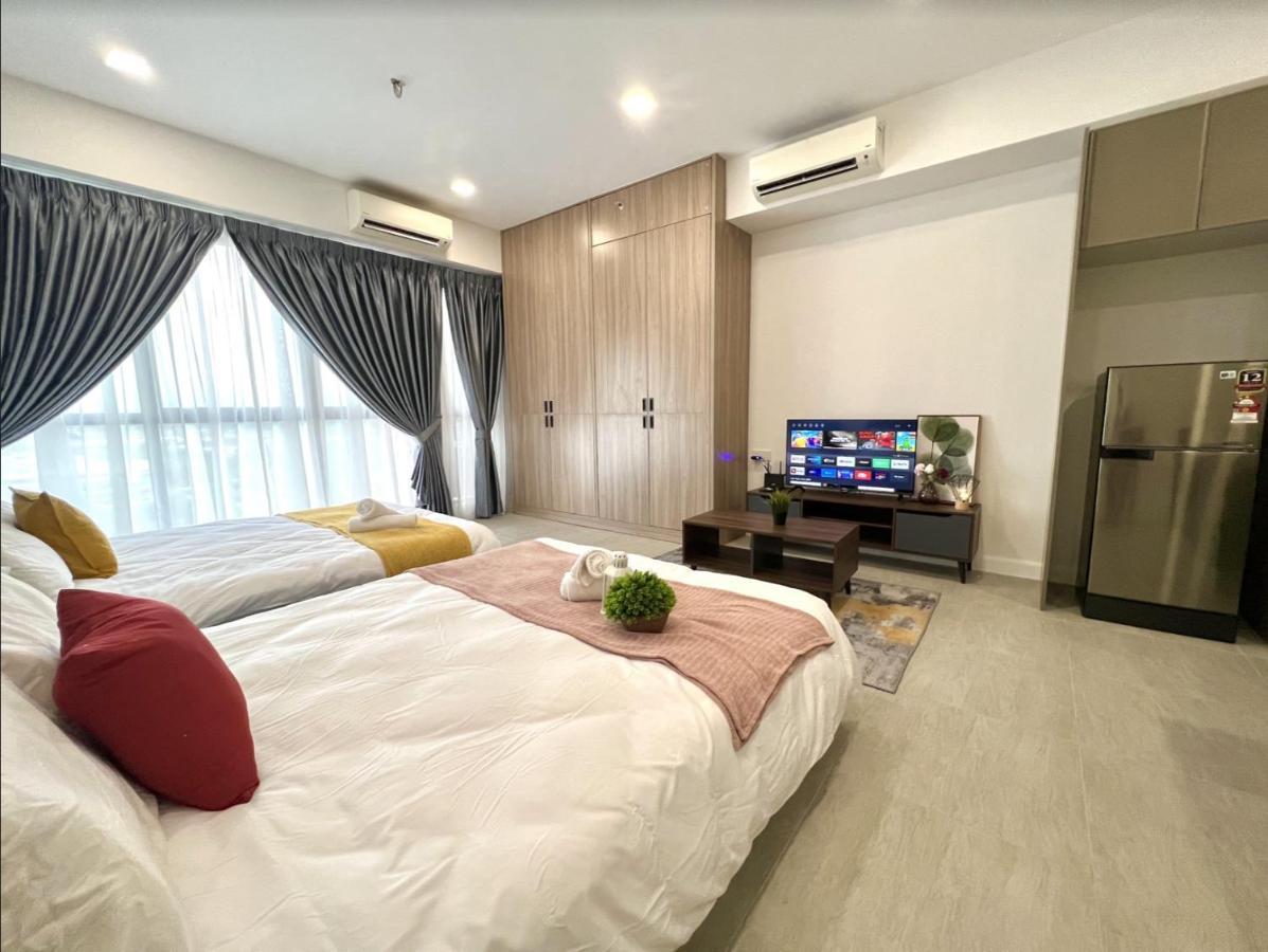 Free Parking # 2 Bed Family Bellsuite - Klia Kota Warisan Apartment *