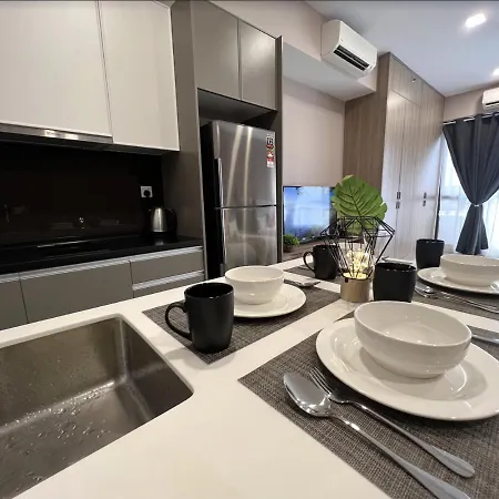 Free Parking # 2 Bed Family Bellsuite - Sepang Klia Kota Warisan Exterior photo