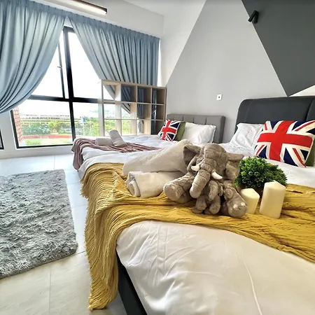 Free Parking # 2 Bed Family Bellsuite - Sepang Klia Kota Warisan Exterior photo
