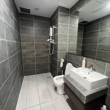 Free Parking # 2 Bed Family Bellsuite - Sepang Klia Kota Warisan Exterior photo