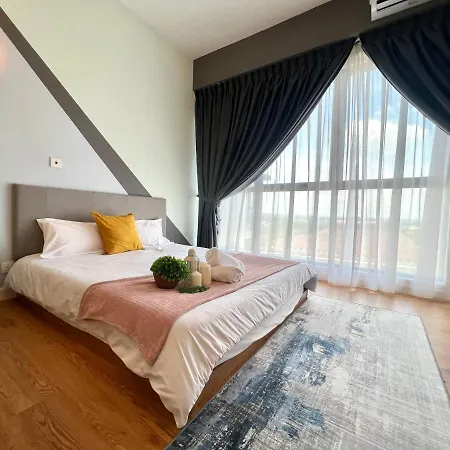 Free Parking # 2 Bed Family Bellsuite - Sepang Klia Kota Warisan Exterior photo