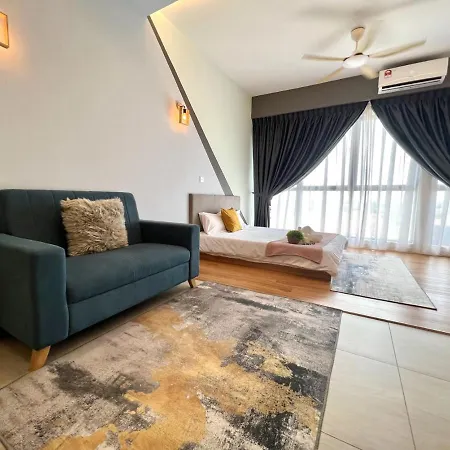 Free Parking # 2 Bed Family Bellsuite - Sepang Klia Kota Warisan Exterior photo