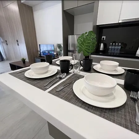 Free Parking # 2 Bed Family Bellsuite - Sepang Klia Kota Warisan Exterior photo